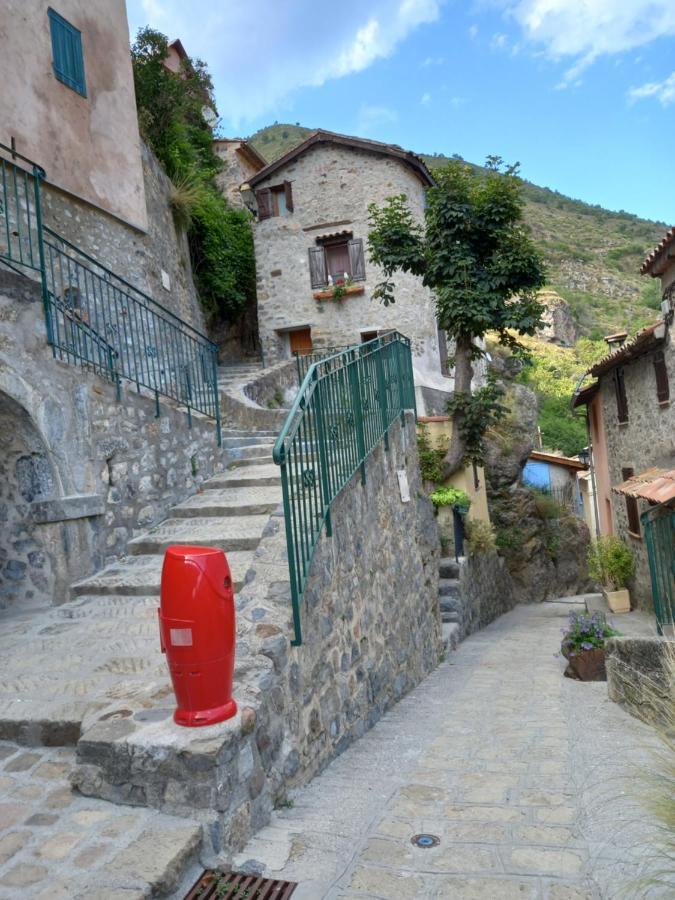 Gites De Pierlas Екстер'єр фото